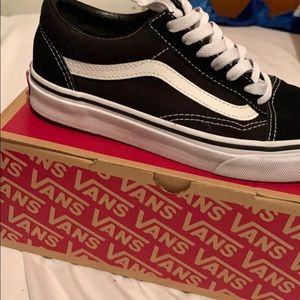 Vans old skools